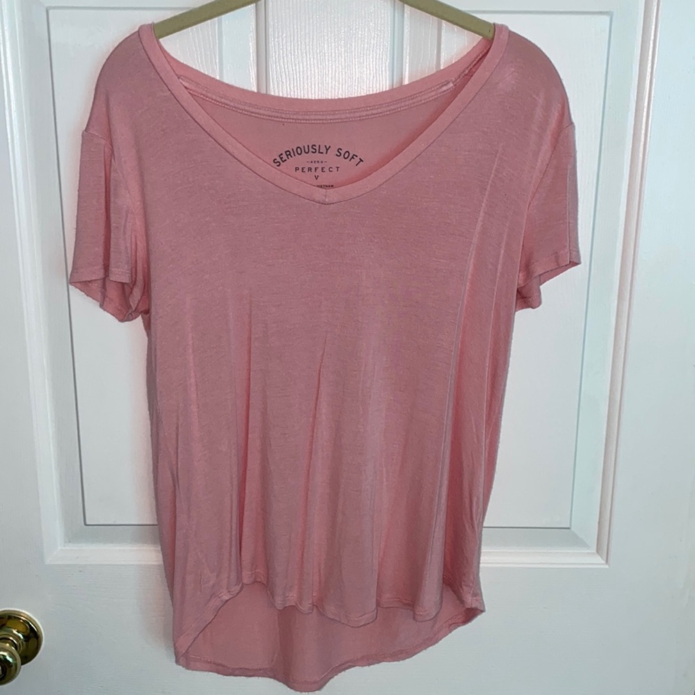 Aeropostale pink seriously soft v-neck!